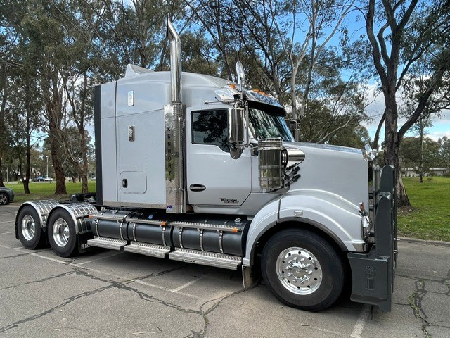 2025 Kenworth T620SAR thumbnail
